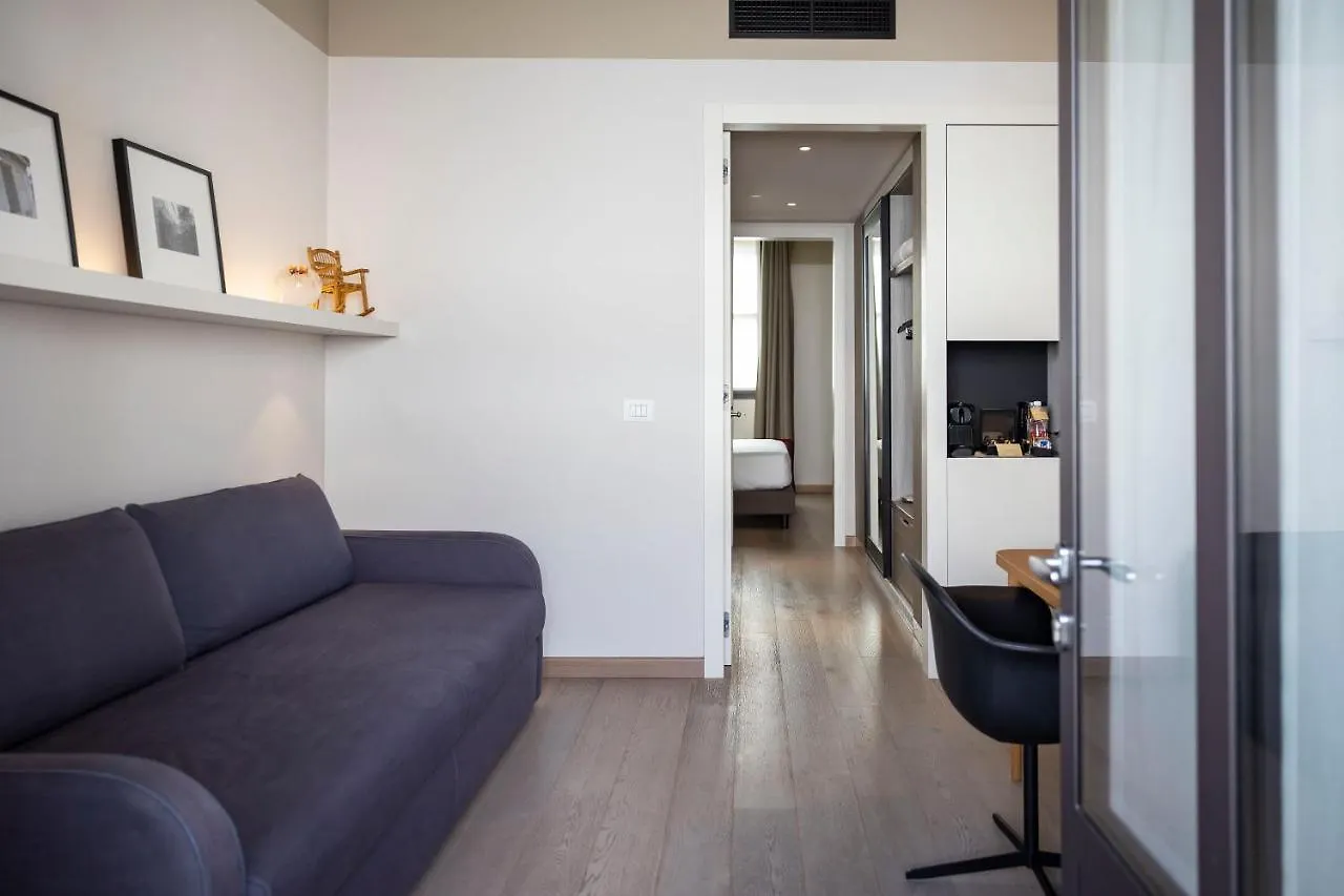 Hotel Savona 18 Suites Mediolan