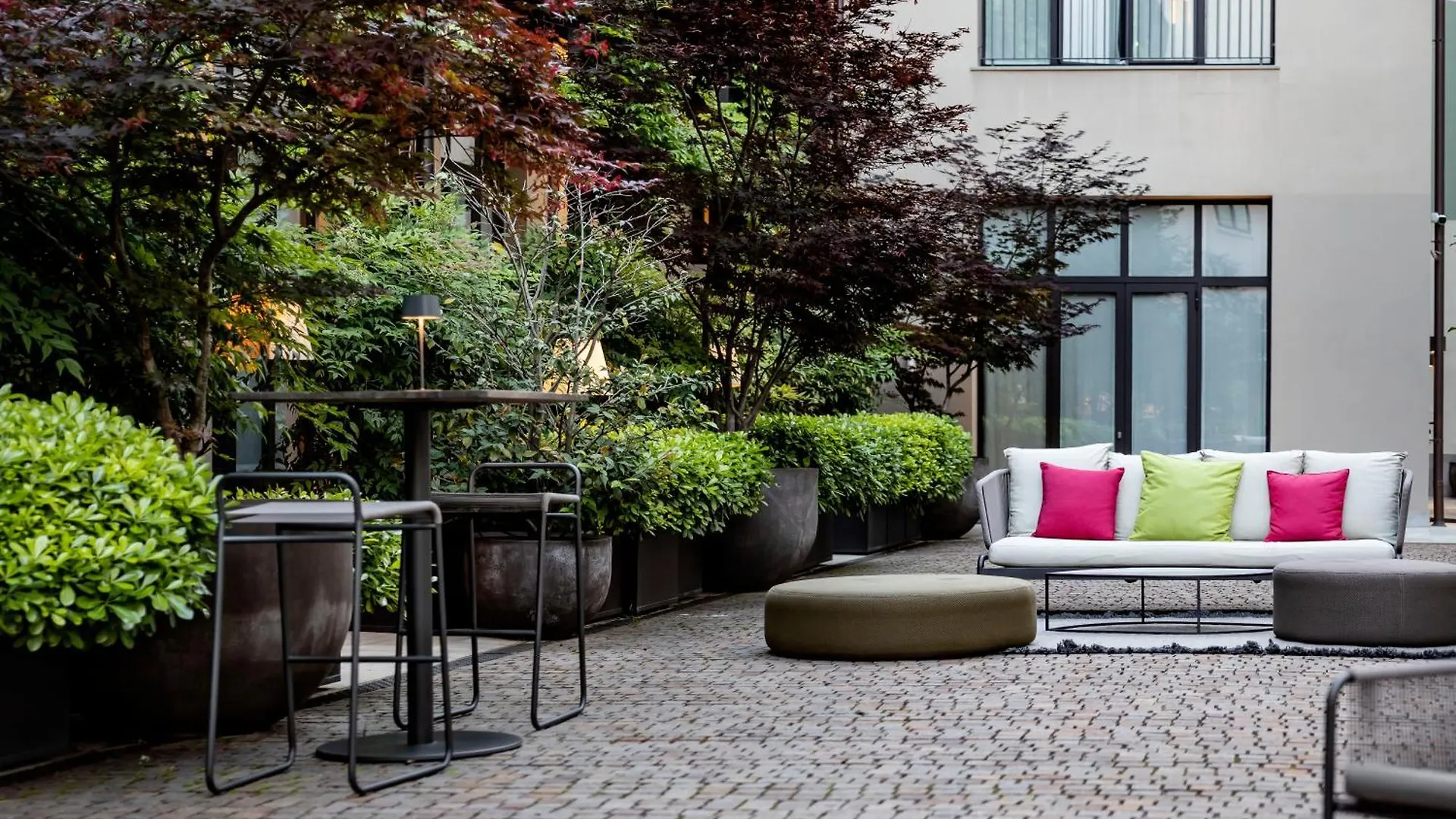 **** Hotel Savona 18 Suites Mediolan Włochy