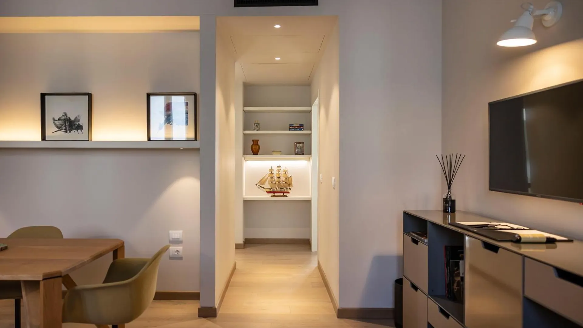 Savona 18 Suites Milan