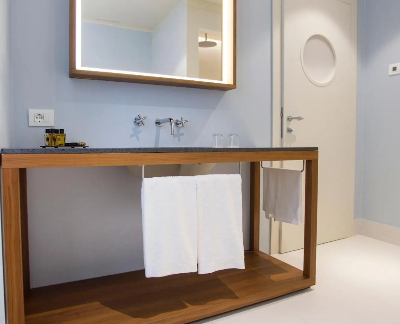 Savona 18 Suites Milão