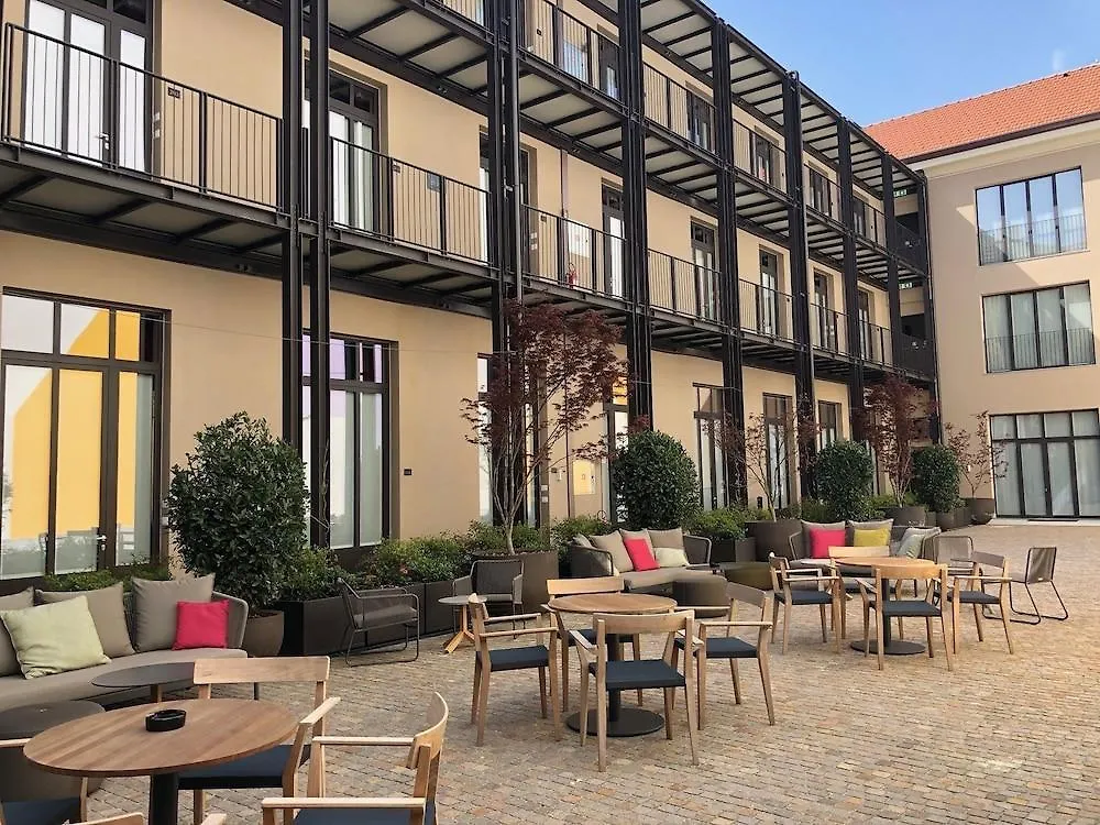 **** Hotel Savona 18 Suites Milão Itália